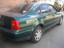 Load image into Gallery viewer, FLYWHEEL AUDI A4 PASSAT 97 98 99 - 06 AUTO 1.8 TURBO - 1028545
