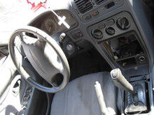 Load image into Gallery viewer, WIPER MOTOR MITSUBISHI GALANT 1994 94 1995 95 96 97 98 - 13232

