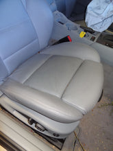 Load image into Gallery viewer, Park Lamp Light  BMW 330I 2004 - NW82127
