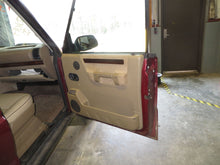 Load image into Gallery viewer, SIDE MARKER LAMP LIGHT Disco II Disco SD Discovery Rover 99-04 Fender Mounted - NW83377
