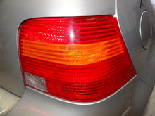 Load image into Gallery viewer, SPEEDOMETER CLUSTER Volkswagen Golf 2004 04 2005 05 2006 06 07 Auto - NW162128
