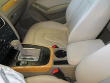 Load image into Gallery viewer, RADIO Audi A4 S4 2009 09 - NW135927
