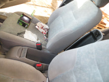 Load image into Gallery viewer, RADIATOR FAN ASSEMBLY Prius 2001 01 2002 02 2003 03 - NW64633
