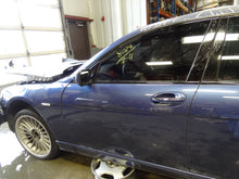 Load image into Gallery viewer, REAR DISPLAY SCREEN BMW 760i 750i Alpina 2006 06 2007 07 2008 08 - NW104997
