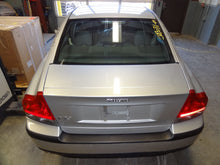 Load image into Gallery viewer, WHEEL Volvo S60 S80 V70 2004 04 2005 05 06 07 08 16x7 9 Double Spoke - NW201795
