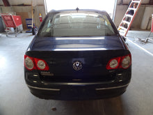 Load image into Gallery viewer, ECU ECM COMPUTER Volkswagen Passat 2007 07 - NW62890
