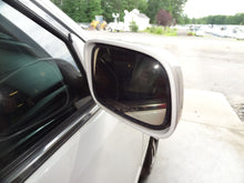 Load image into Gallery viewer, RADIATOR Lexus GS300 GS400 98 99 00 01 02 03 04 05 - NW132305
