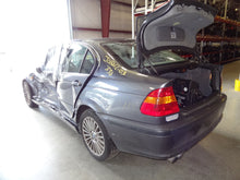 Load image into Gallery viewer, PARKLAMP BMW 325i 320i 330i 2002 02 2003 03 2004 04 2005 05 Right - NW82148
