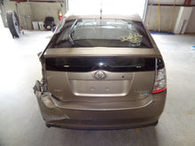 Load image into Gallery viewer, RADIATOR FAN ASSEMBLY Toyota Prius 2004 04 2005 05 2006 06 2007 07 08 09 - NW64631
