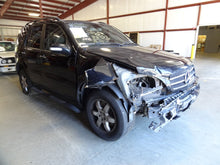 Load image into Gallery viewer, PARKLAMP Mercedes ML320 ML350 ML500 1998 98 1999 99 00 01 02 03 04 05 Left - NW83142
