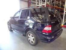 Load image into Gallery viewer, PARKLAMP Mercedes ML320 ML350 ML500 1998 98 1999 99 00 01 02 03 04 05 Left - NW83142
