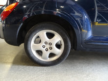 Load image into Gallery viewer, FOG LAMP LIGHT Chrysler PT Cruiser 01 02 03 04 05 Left - NW81663
