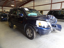 Load image into Gallery viewer, HEADLIGHT LAMP ASSEMBLY Honda Pilot 2003 03 2004 04 2005 05 Right - NW519267

