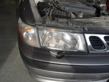 Load image into Gallery viewer, PARKLAMP Saab 9-3 1999 99 2000 00 2001 01 2002 02 2003 03 Right - NW83427
