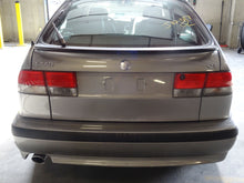 Load image into Gallery viewer, FOG LIGHT Saab 9-3 9-5 99 00 01 02 03 Right - NW83428
