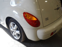 Load image into Gallery viewer, FOG LAMP LIGHT Chrysler PT Cruiser 01 02 03 04 05 Right - NW81660
