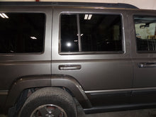 Load image into Gallery viewer, BODY CONTROL MODULE BCM COMPUTER Commander Grand Cherokee 2007 - NW27257
