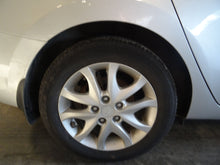 Load image into Gallery viewer, Speedometer Cluster Hyundai Elantra 2009 - NW160392
