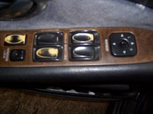 Load image into Gallery viewer, WIPER MOTOR MITSUBISHI DIAMANTE 1992 93 94 95 96 - 12782

