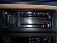 Load image into Gallery viewer, WINDOW SWITCH Volvo 740 1990 90 - 31720
