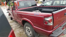 Load image into Gallery viewer, [INVENTORYCAR_YEAR_MAKE_MODEL] TRANSFER CASE - MM1670205
