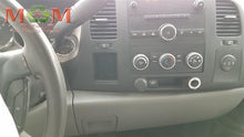 Load image into Gallery viewer, [INVENTORYCAR_YEAR_MAKE_MODEL] TRANSFER CASE - MM1707925
