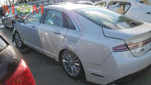 Load image into Gallery viewer, Transmission Lincoln MKZ 2014 - MM2873529
