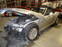 Load image into Gallery viewer, Wheel BMW Z3 323i 328i 325i 320i 1998 98 1999 99 00 01 - 06 16x7 Forked Spokes - NW198346
