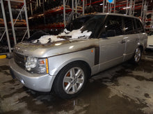 Load image into Gallery viewer, FOG LAMP LIGHT Range Rover 03 04 05 Bumper Mounted Right - NW83397
