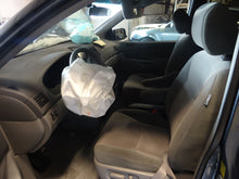 Load image into Gallery viewer, SPEEDOMETER CLUSTER Toyota Sienna 2008 08 2009 09 2010 10 - NW162062
