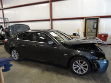 Load image into Gallery viewer, SIDE MARKER LAMP LIGHT 525i 528i 530i 535i 545i 550i M5 04-10 Left - NW82233
