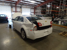 Load image into Gallery viewer, RADIO Chevrolet Malibu 2009 09 2010 10 2011 11 2012 12 - NW135330
