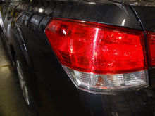 Load image into Gallery viewer, RADIO Subaru Legacy 2012 12 2013 13 2014 14  AM FM CD - NW139764
