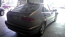 Load image into Gallery viewer, FOG LIGHT Saab 9-3 9-5 99 00 01 02 03 Left - NW83418
