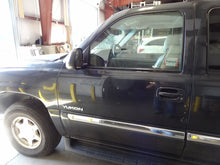 Load image into Gallery viewer, PARKLAMP Sierra 1500 3500 2500 Yukon 1999 99 00 01 02 03 04 05 06 07 Left - NW81548
