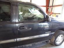 Load image into Gallery viewer, PARKLAMP Sierra 1500 3500 2500 Yukon 1999 99 00 01 02 03 04 05 06 07 Left - NW81548
