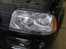 Load image into Gallery viewer, RADIATOR Lincoln Aviator 2003 03 2004 04 2005 05 - NW131762
