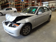 Load image into Gallery viewer, [INVENTORYCAR_YEAR_MAKE_MODEL] SIDE MARKER LAMP LIGHT Fender Mounted Left - NW82111
