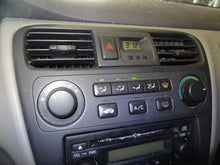 Load image into Gallery viewer, RADIO Accord 2001 01 2002 02 AM FM CD CASSETTE - NW137554
