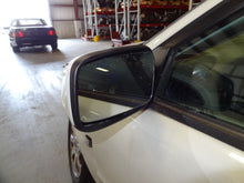 Load image into Gallery viewer, RADIATOR Volvo S40 V40 2000 00 01 02 03 04 - NW132686
