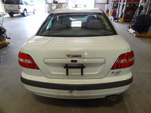 Load image into Gallery viewer, RADIATOR Volvo S40 V40 2000 00 01 02 03 04 - NW132686
