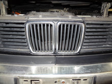 Load image into Gallery viewer, Grille  BMW 325I 1989 - NW98078
