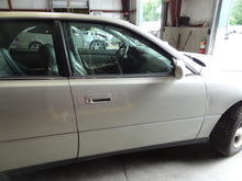 Load image into Gallery viewer, THROTTLE BODY TOYOTA CAMRY ACALON SOLARA 97 - 03 AUTO - NW178216
