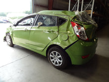 Load image into Gallery viewer, AC Compressor Hyundai Accent 2014 - NW42461
