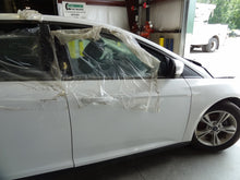 Load image into Gallery viewer, SPEEDOMETER CLUSTER Ford Focus 2013 13 2014 14 - NW158887
