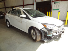 Load image into Gallery viewer, SPEEDOMETER CLUSTER Ford Focus 2013 13 2014 14 - NW158887
