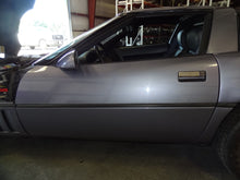 Load image into Gallery viewer, Radiator Fan Assembly Chevrolet Corvette 1990 - NW63382
