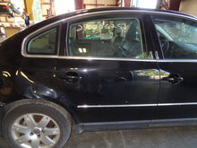 Load image into Gallery viewer, Amplifier Volkswagen Passat 2003 03 2004 04 2005 05 - NW140159
