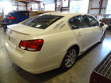 Load image into Gallery viewer, TRANSFER CASE CONTROL MODULE COMPUTER Lexus GS300 2006 06 - NW33765
