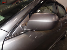 Load image into Gallery viewer, CASSETTE PLAYER ACCORD CIVIC PRELUDE 1998 - 04 - NW137503
